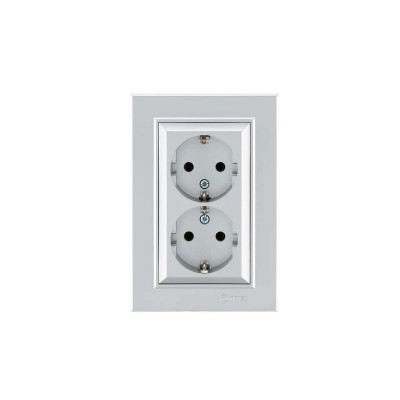 Розетка 2-я с/з СП Karea 16А IP20 серебр. Makel 56065082 Розетка 2-я с/з СП Karea 16А IP20 серебр. Makel 56065082