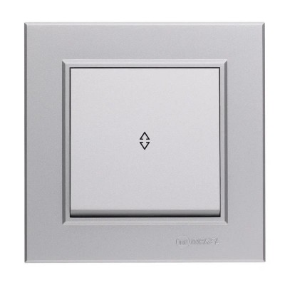 Переключатель проходной 1-кл. СП Karea 10А IP20 сереб. Makel 56065005 Переключатель проходной 1-кл. СП Karea 10А IP20 сереб. Makel 56065005