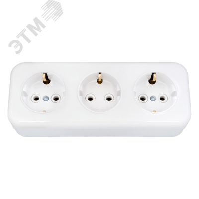 Беларусь Розетка тройная наружная с заземлением