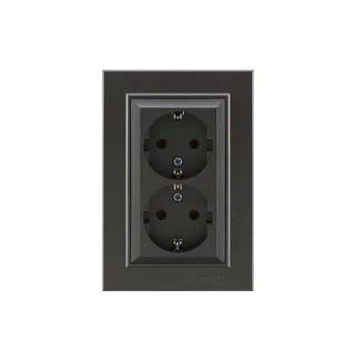 Розетка 2-м СП Karea 16А IP20 с/з дым. металлик Makel 56050082 Розетка 2-м СП Karea 16А IP20 с/з дым. металлик Makel 56050082