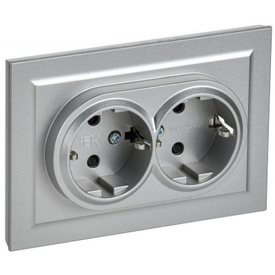 Розетка 2-м СП BRITE РСш12-3-БрА 16А в сборе с заземл. защ. шторки алюм. IEK BR-R24-16-K47-F Розетка 2-м СП BRITE РСш12-3-БрА 16А в сборе с заземл. защ. шторки алюм. IEK BR-R24-16-K47-F