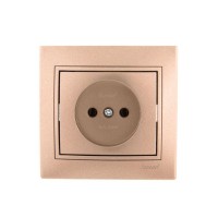 Розетка 1-м СП Mira 16А IP20 без заземл. со вставкой керамика свет. корич. перламутр. LEZARD 701-3131-121 Розетка 1-м СП Mira 16А IP20 без заземл. со вставкой керамика свет. корич. перламутр. LEZARD 701-3131-121