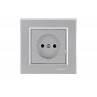 Розетка 1-м СП Karea 10А IP20 б/з сереб. Makel 56065022 Розетка 1-м СП Karea 10А IP20 б/з сереб. Makel 56065022