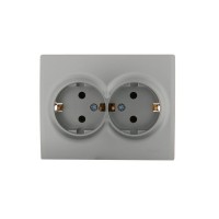 Розетка 2-м СП Karina с заземл. термопласт матов. серебр. LEZARD 707-4300-127B Розетка 2-м СП Karina с заземл. термопласт матов. серебр. LEZARD 707-4300-127B
