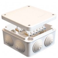 Коробка распределительная ОП 105х105х56мм IP54 с клемм. 7 выходов 4 гермоввода 10А 12 контактов крышка на винтах бел. Epplast 110043 Коробка распределительная ОП 105х105х56мм IP54 с клемм. 7 выходов 4 гермоввода 10А 12 контактов крышка на винтах бел. Epplast 110043