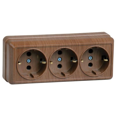Розетка 3-м ОП Октава РС23-3-ОД 16А IP20 с заземл. дуб IEK ERO31-K04-16-DC Розетка 3-м ОП Октава РС23-3-ОД 16А IP20 с заземл. дуб IEK ERO31-K04-16-DC