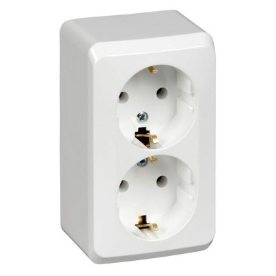 Розетка 2-м ОП Этюд 16А IP20 250В с заземл. без защ. шторок бел. SE PA16-007B Розетка 2-м ОП Этюд 16А IP20 250В с заземл. без защ. шторок бел. SE PA16-007B