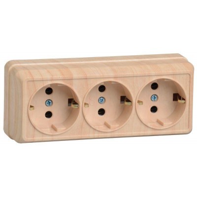 Розетка 3-м ОП Октава РС23-3-ОС 16А IP20 с заземл. сосна IEK ERO31-K03-16-DC Розетка 3-м ОП Октава РС23-3-ОС 16А IP20 с заземл. сосна IEK ERO31-K03-16-DC