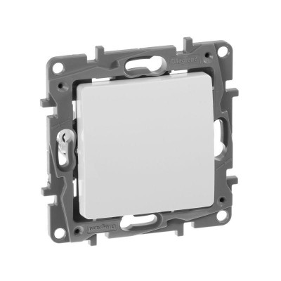 Выключатель 1-кл. СП Etika 10А IP20 250В 10AX безвинтов. зажимы механизм бел. IEK 672201 Выключатель 1-кл. СП Etika 10А IP20 250В 10AX безвинтов. зажимы механизм бел. IEK 672201