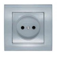 Розетка 1-м СП Бриллиант 16А IP20 без заземл. защ. шторки серебр. UNIVersal 7949841